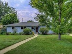 Foto principal - 2190 E Eastman Ave