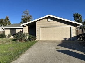 Building Photo - 86 Audia Cir Building Photo - 86 Audia Cir