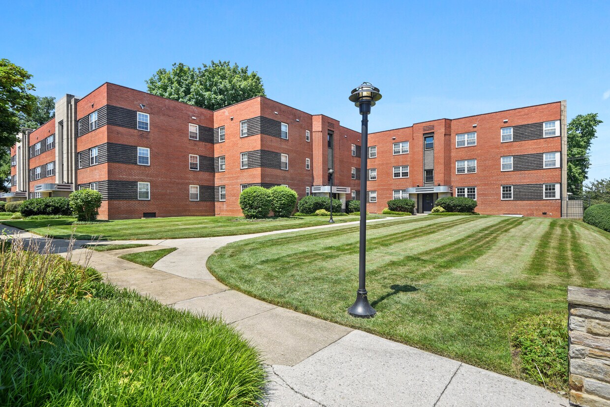 Samester Apartments Apartments in Baltimore, MD