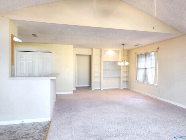 Foto del edificio - 262 Waters Edge Ln