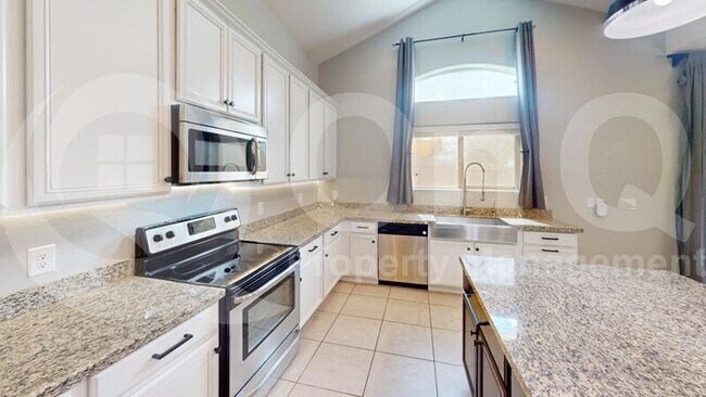 Foto del edificio - 14061 N River Branch Trail