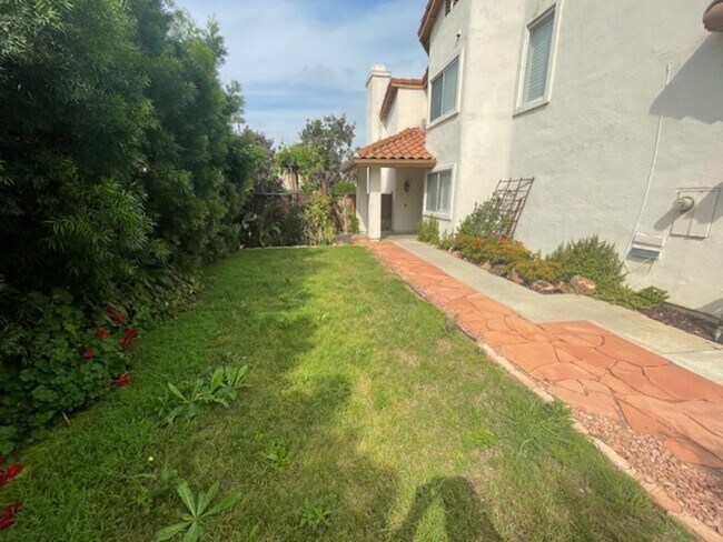 Foto del edificio - 12602 Creekwood Ct
