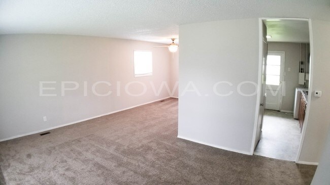 Foto del edificio - 4500 Benton St NE