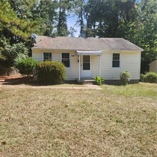 Building Photo - 1201 Thelbert Dr