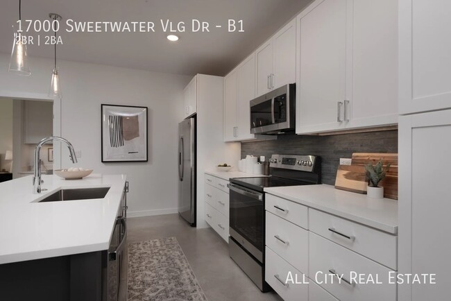 Foto del edificio - 17000 Sweetwater Vlg Dr