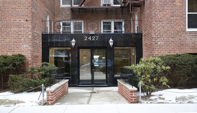 Building Photo - 2427-2461 E 29th St