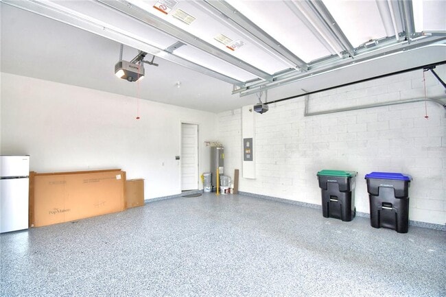 Building Photo - 16331 Silver Grv Blvd