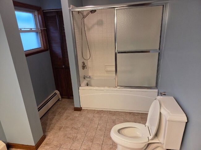 Building Photo - 163 Prospect St