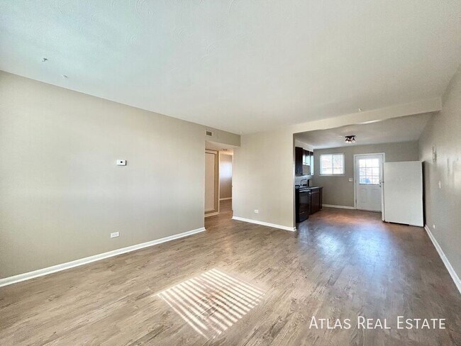 Foto del edificio - 5395 W 3rd Pl