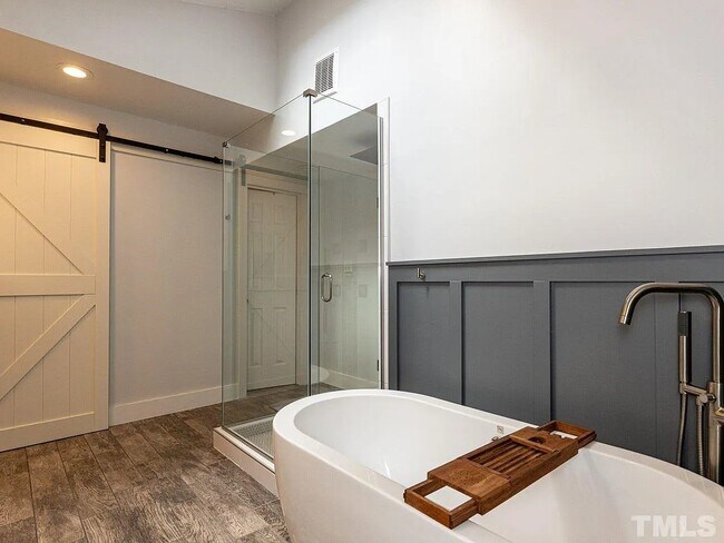 Foto del edificio - 10116 Goodview Ct