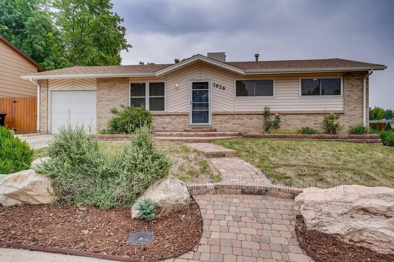 Foto principal - 7926 Ingalls St