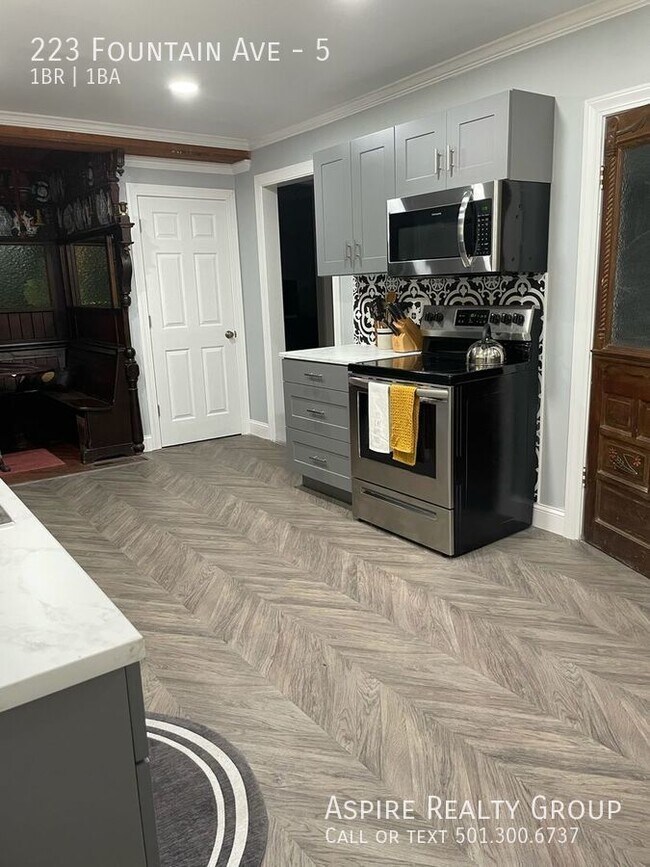 Foto del edificio - 223 Fountain Ave