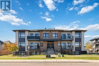 Building Photo - 147 Fairweather St