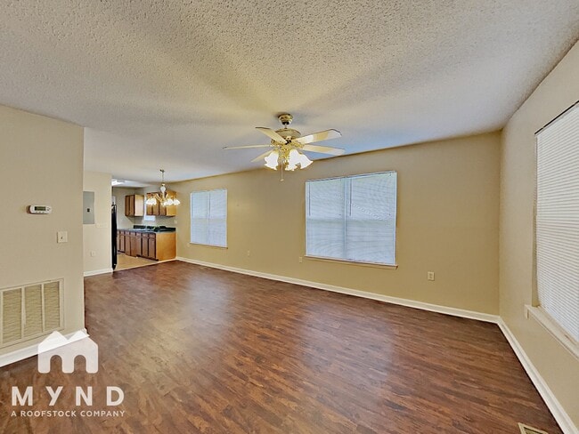 Building Photo - 202 Jubilee Dr