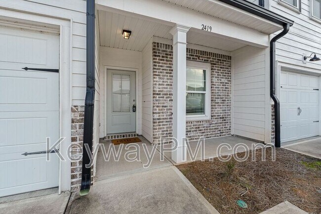 Building Photo - 2419 Sequoia Trl