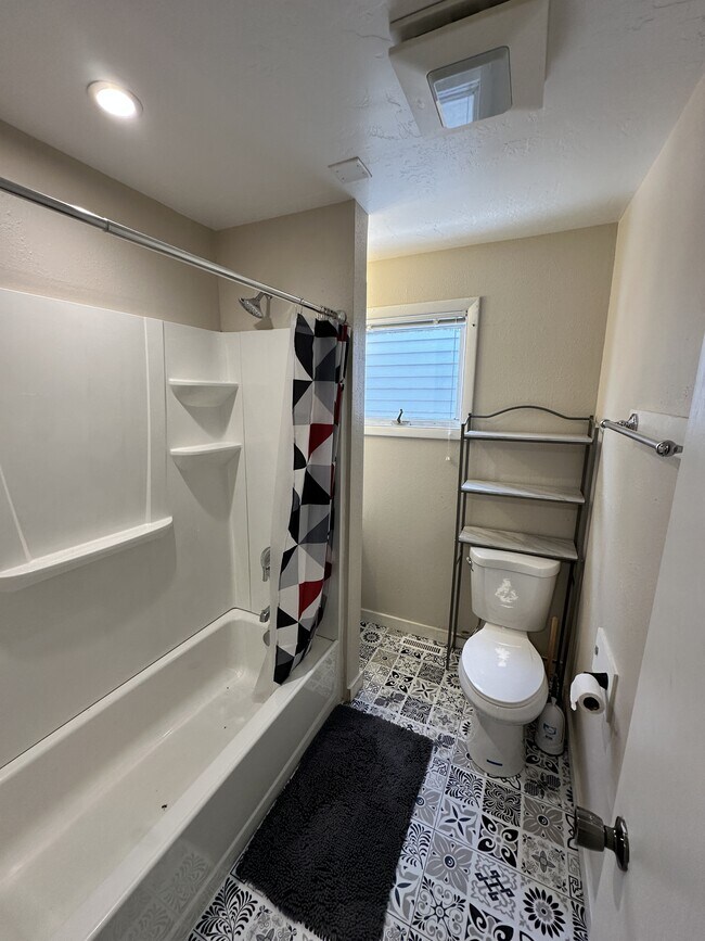 Foto del edificio - 1107 3rd St