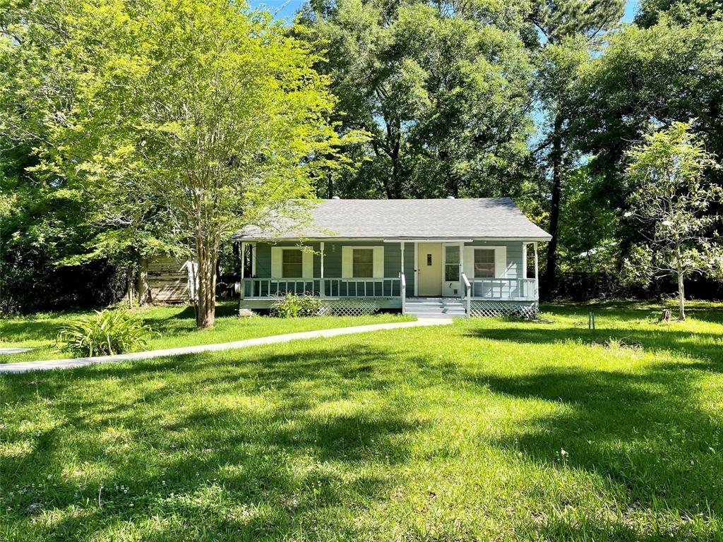 Foto principal - 23847 Charterwood Dr