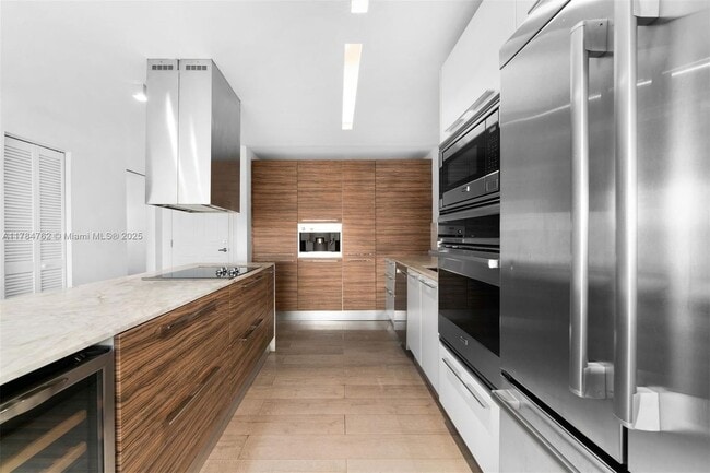 Foto del edificio - 1140 NE 191st St