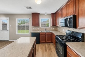 Building Photo - 1711 Mickle Creek Dr