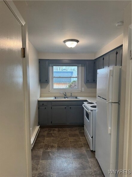 Foto del edificio - 109 Ensign Ave