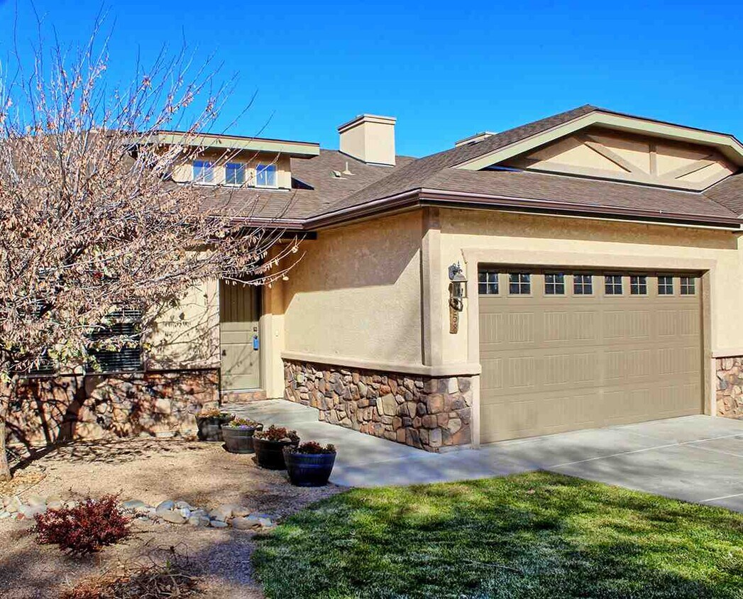 358 Cliff View Dr, Grand Junction, CO 81507 House Rental in Grand