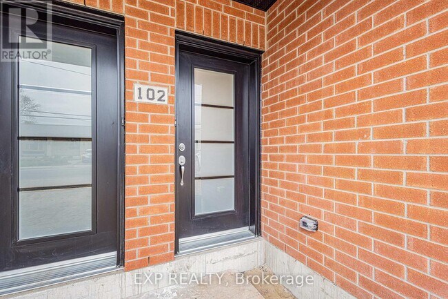 Photo du bâtiment - 897-897 Laurier St
