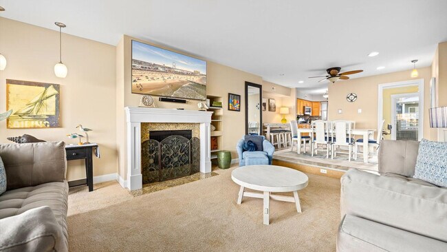 Foto del edificio - 224 Boardwalk-ID1309012P