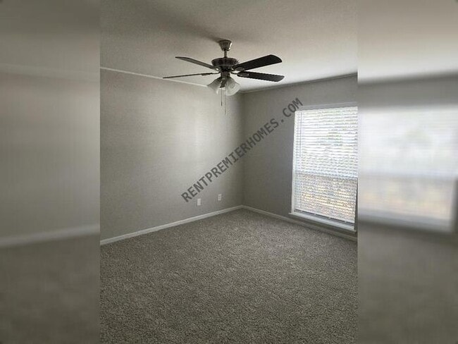 Building Photo - 1243 Winterwood Dr