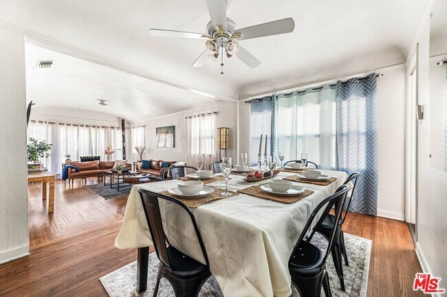 Foto del edificio - 608 N Alta Vista Blvd