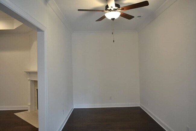 Building Photo - Townhouse for Rent in Hixson