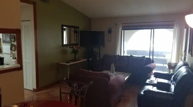 Foto del edificio - 8811 SW 123rd Ct