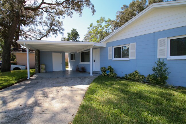 Foto del edificio - 10926 N 29th St