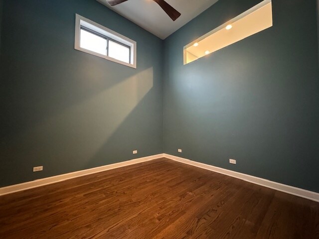 Foto del edificio - 2114 W Rice St