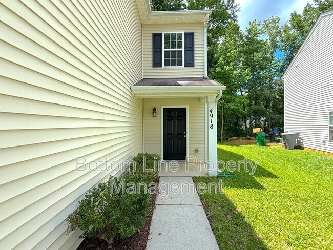 Foto del edificio - 4918 Muskogee Dr