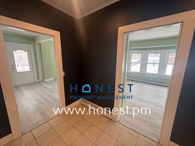 Foto del edificio - 101 Sabbatus Street