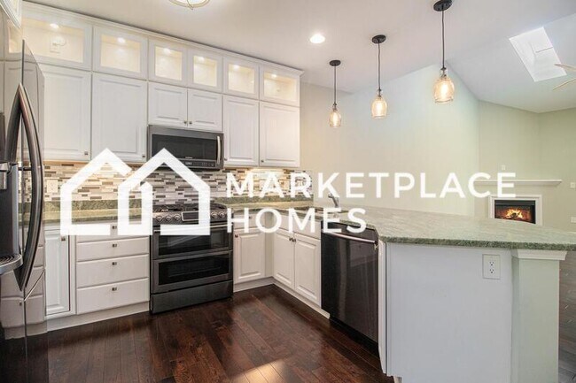 Foto del edificio - 4389 Brookstone Cir