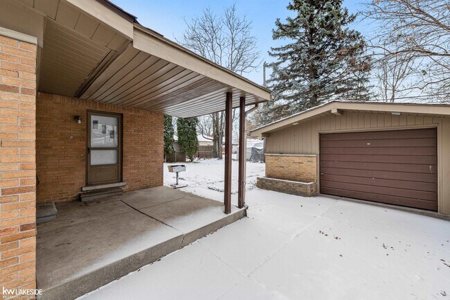 Foto del edificio - 5342 Streefkerk Dr