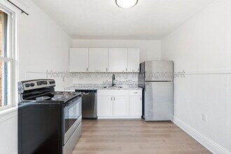 Building Photo - 1509 N Wall St
