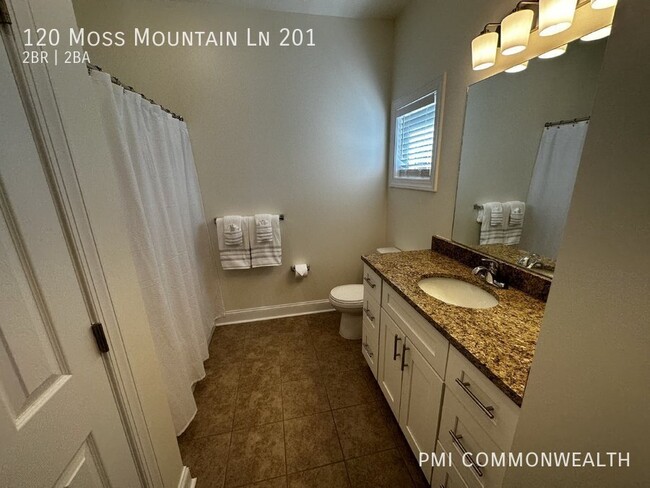 Foto del edificio - 120 Moss Mountain Ln