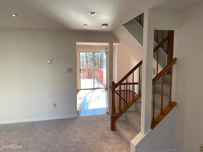 Building Photo - 3043 Braxton Wood Ct