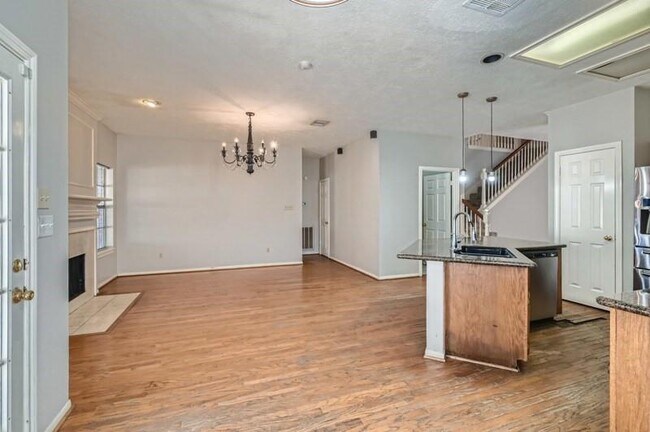 Building Photo - 1210 Sandy Plains Ln
