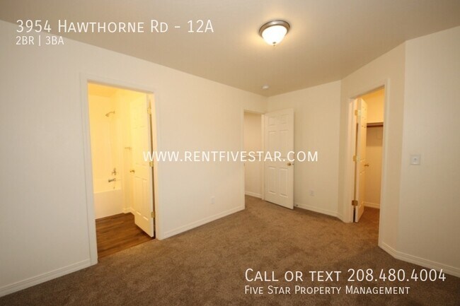 Building Photo - Spacious Townhome With 2 Primary Bedrooms!...
