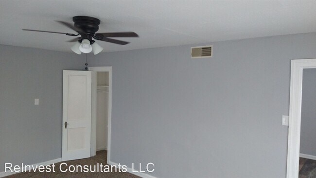 Building Photo - 45 S Miami Ave