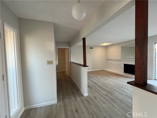 Foto del edificio - 723 E Vista Del Gaviota Ave