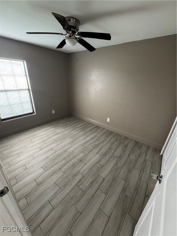 Building Photo - 1317 NE 4th Pl