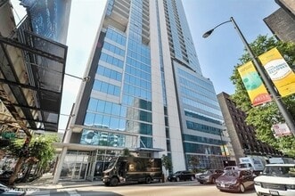 Building Photo - 303 W Ohio St