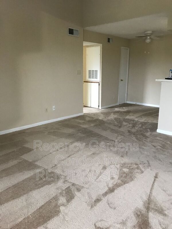 Primary Photo - 4301 Lizshire Ln