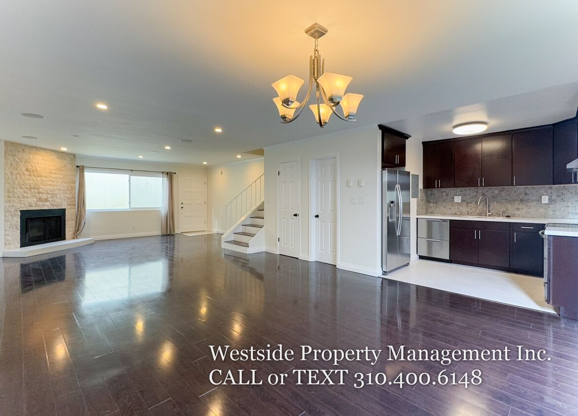 Foto principal - Controlled Access Complex | Townhouse 3BD/...