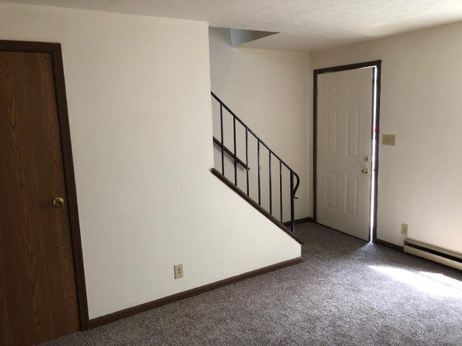Building Photo - 203 N Highland Ave