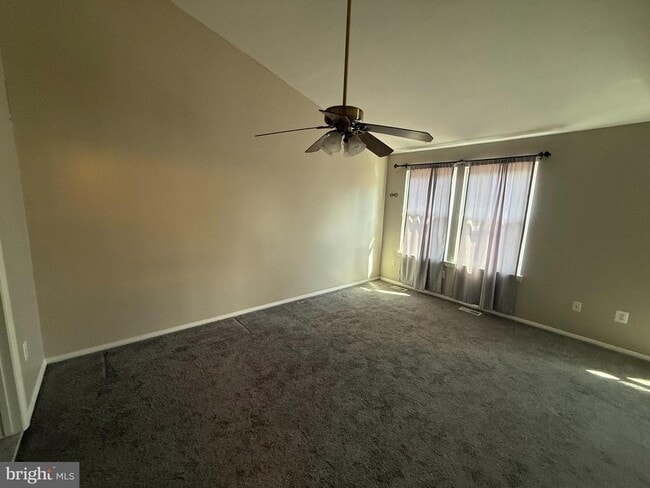 Foto del edificio - 7804 Old Litchfield Ln